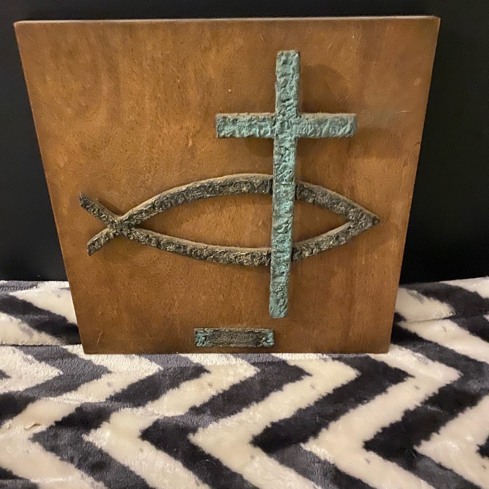 Copper cross.    Light up horseshoe